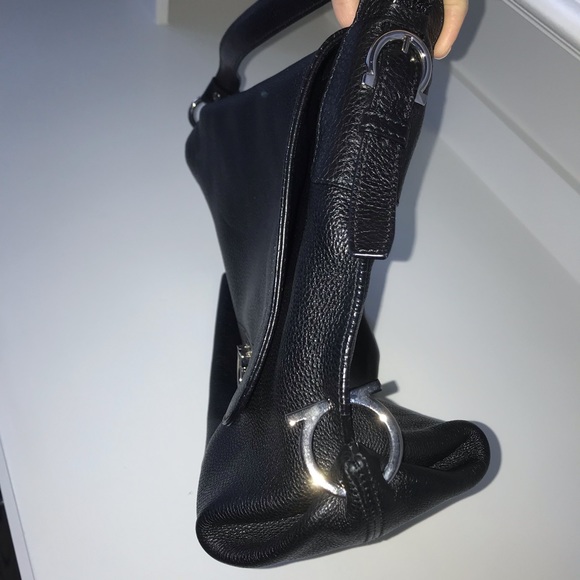 Salvatore Ferragamo Pebble Leather Hand bag purse - Picture 3 of 7